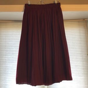 GAP pleated midi skirt